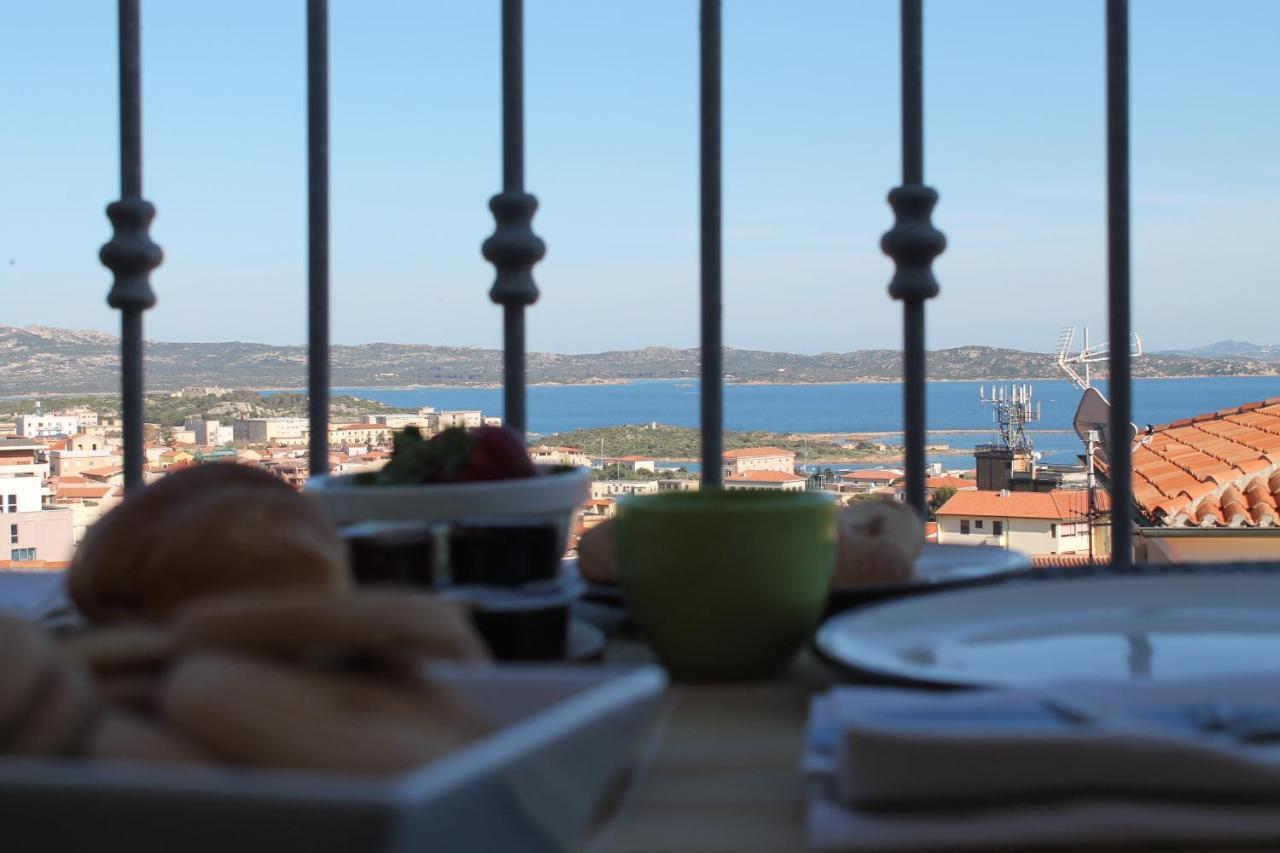 B&B U Punenti La Maddalena  Eksteriør bilde
